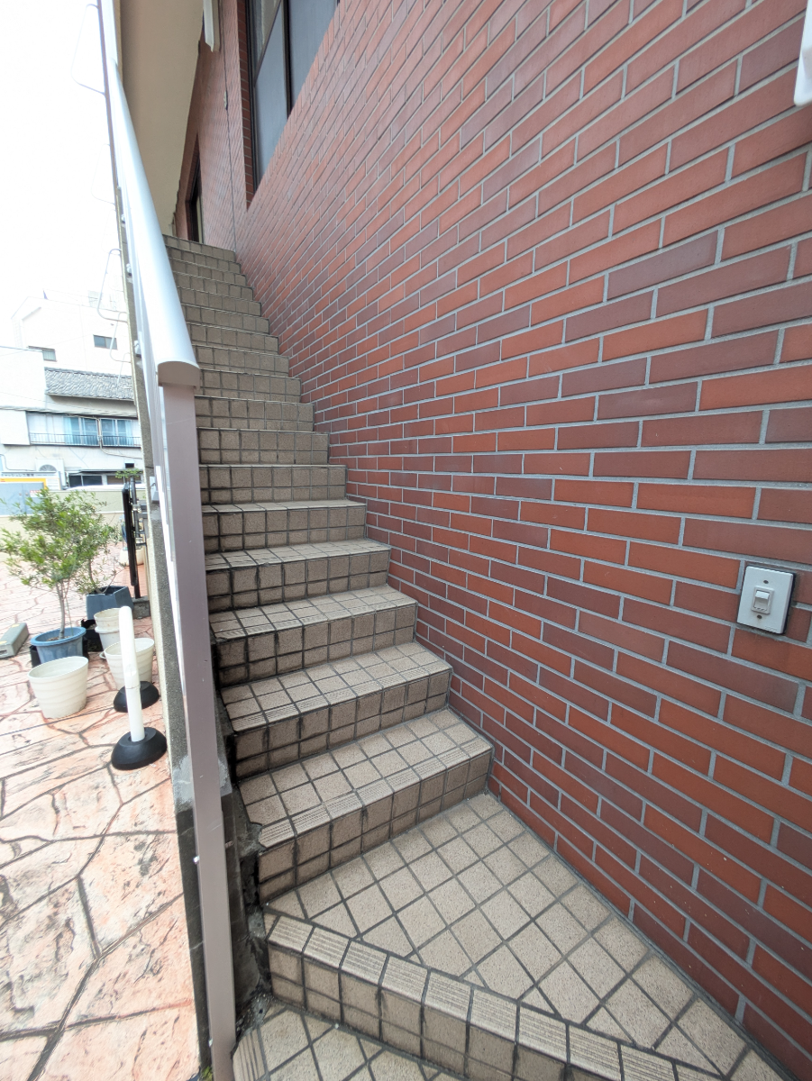 v20260507150901/fresh/building/J00100396578_4