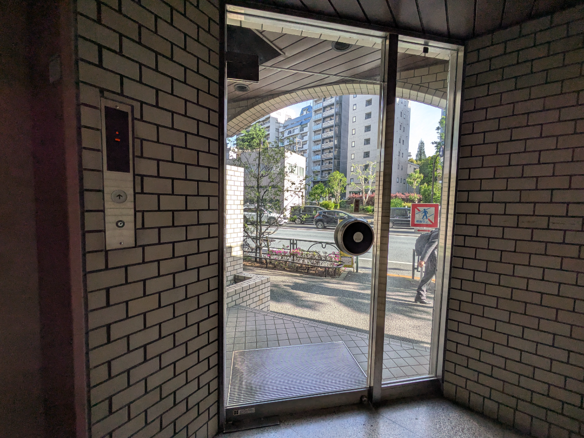 v20260507150901/fresh/building/J00100408857_9