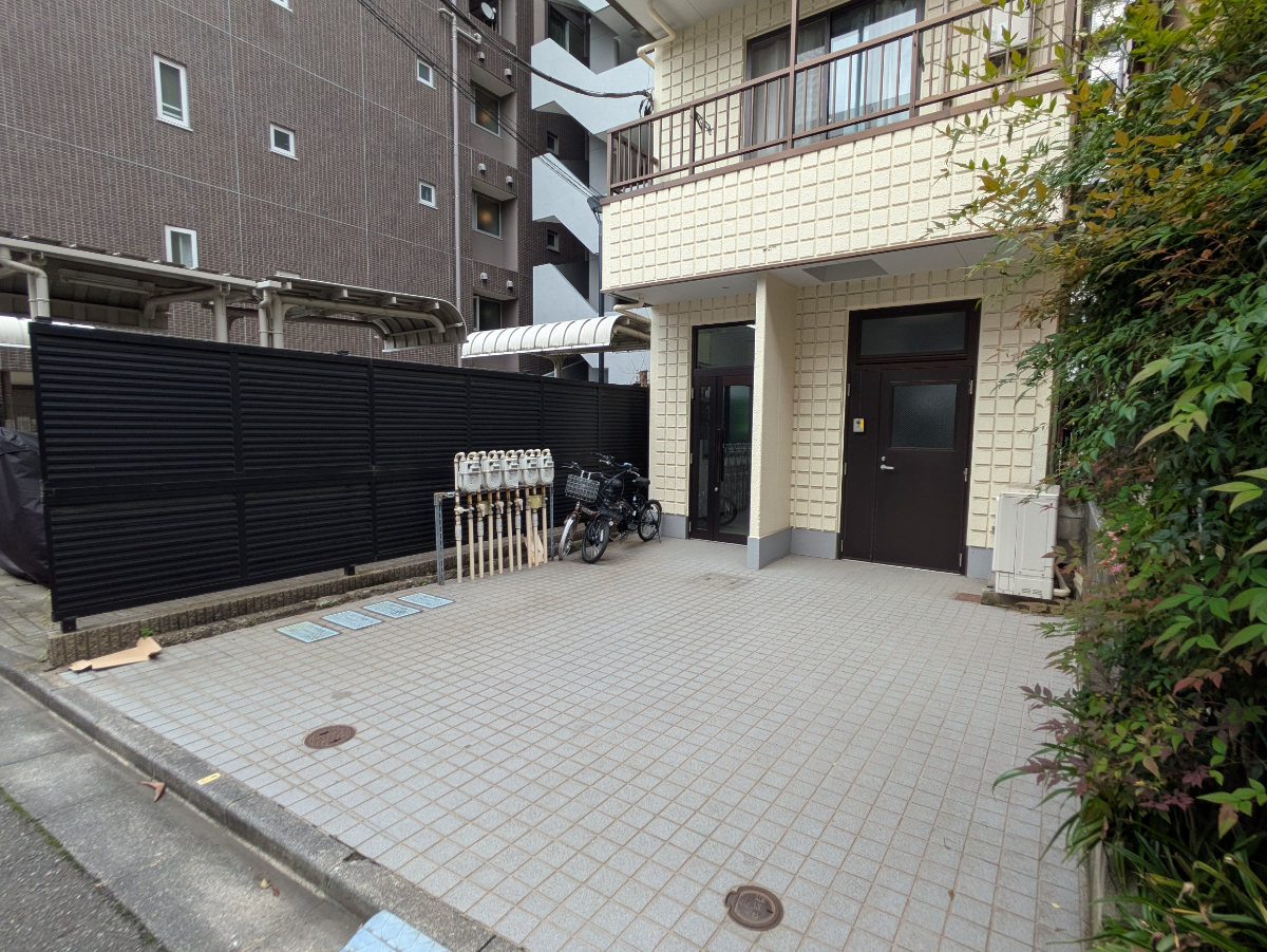 v20260507150901/fresh/building/J00100633705_13