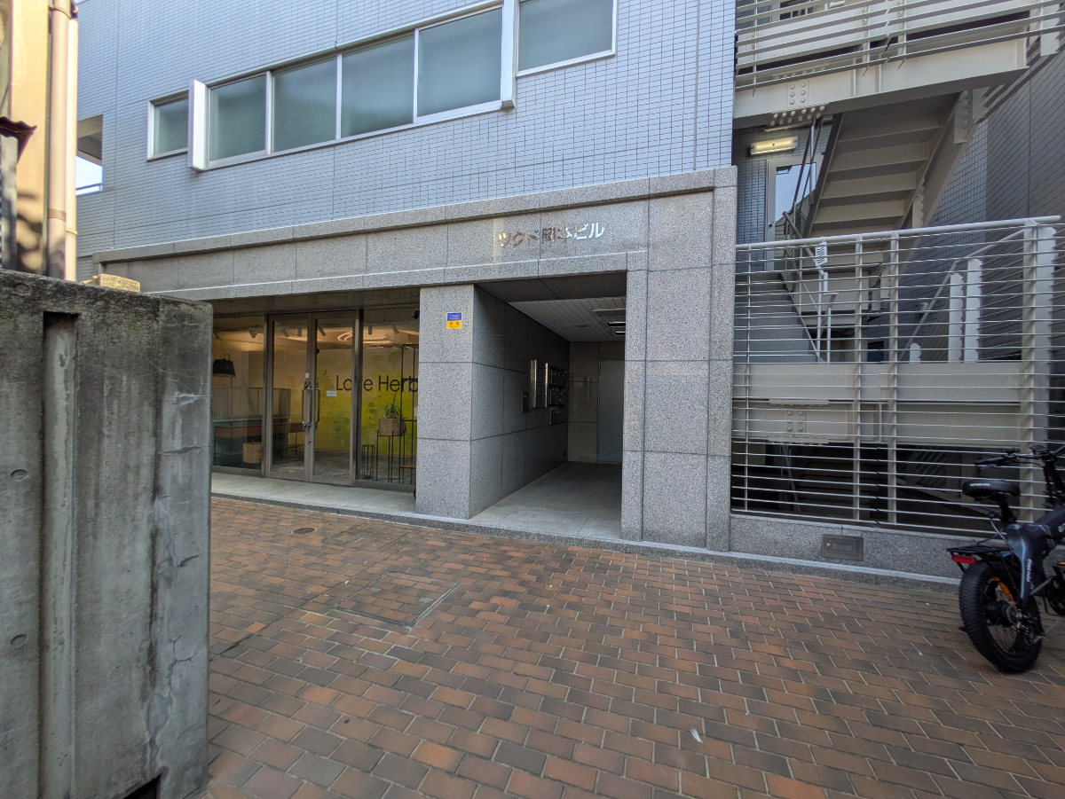 v20260509150639/fresh/building/J00100386678_11