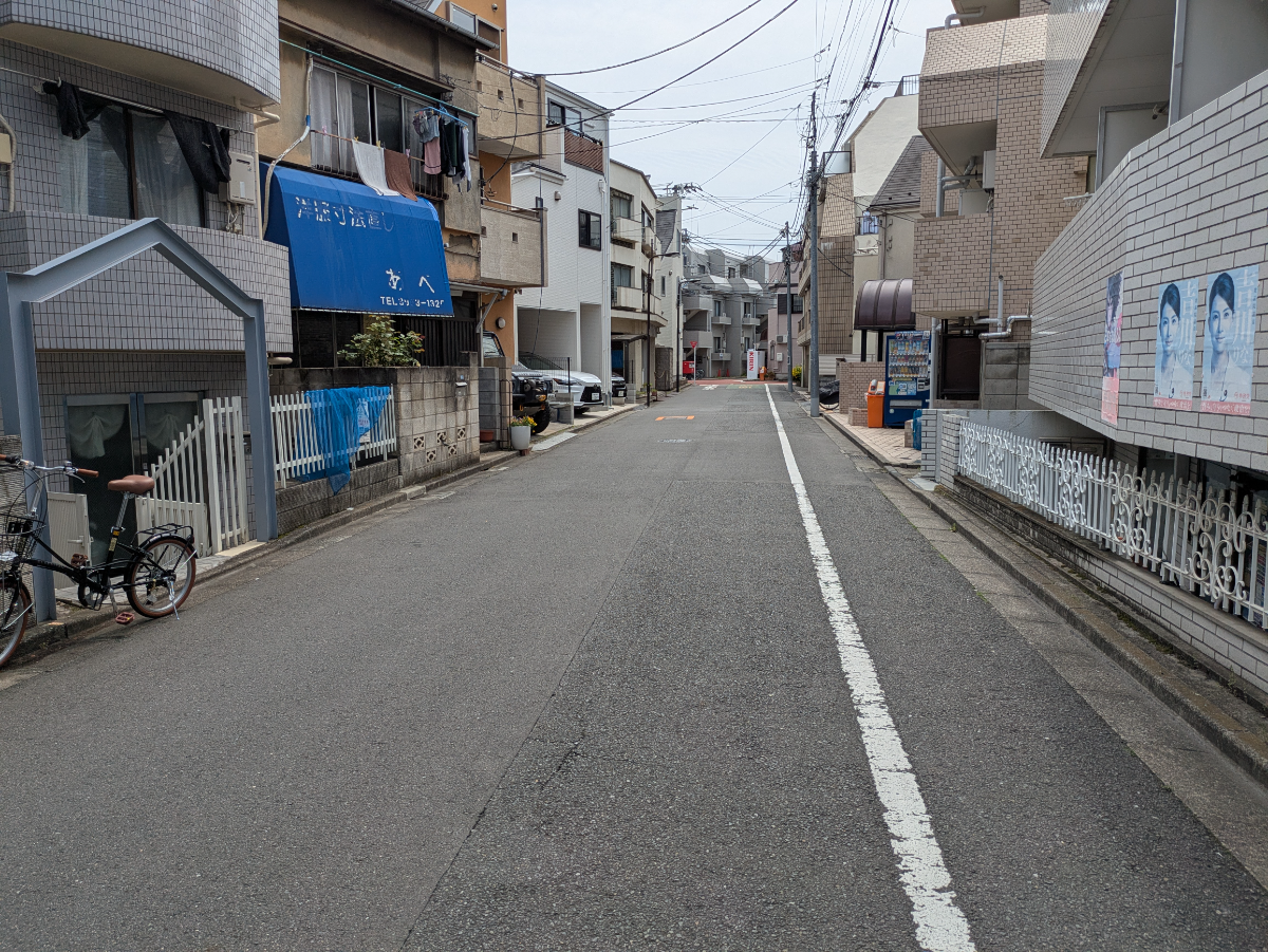 v20260509150639/fresh/building/J00100635306_2