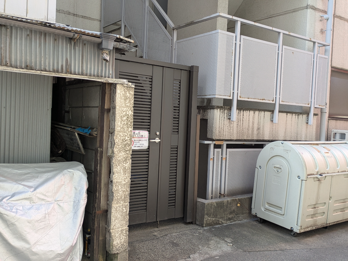 v20260510150637/fresh/building/J00100386400_9