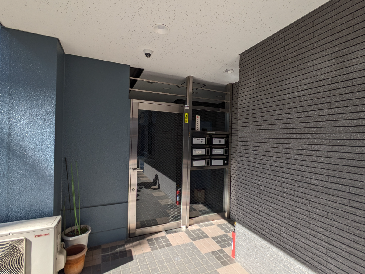 v20260512150758/fresh/building/J00100640536_12