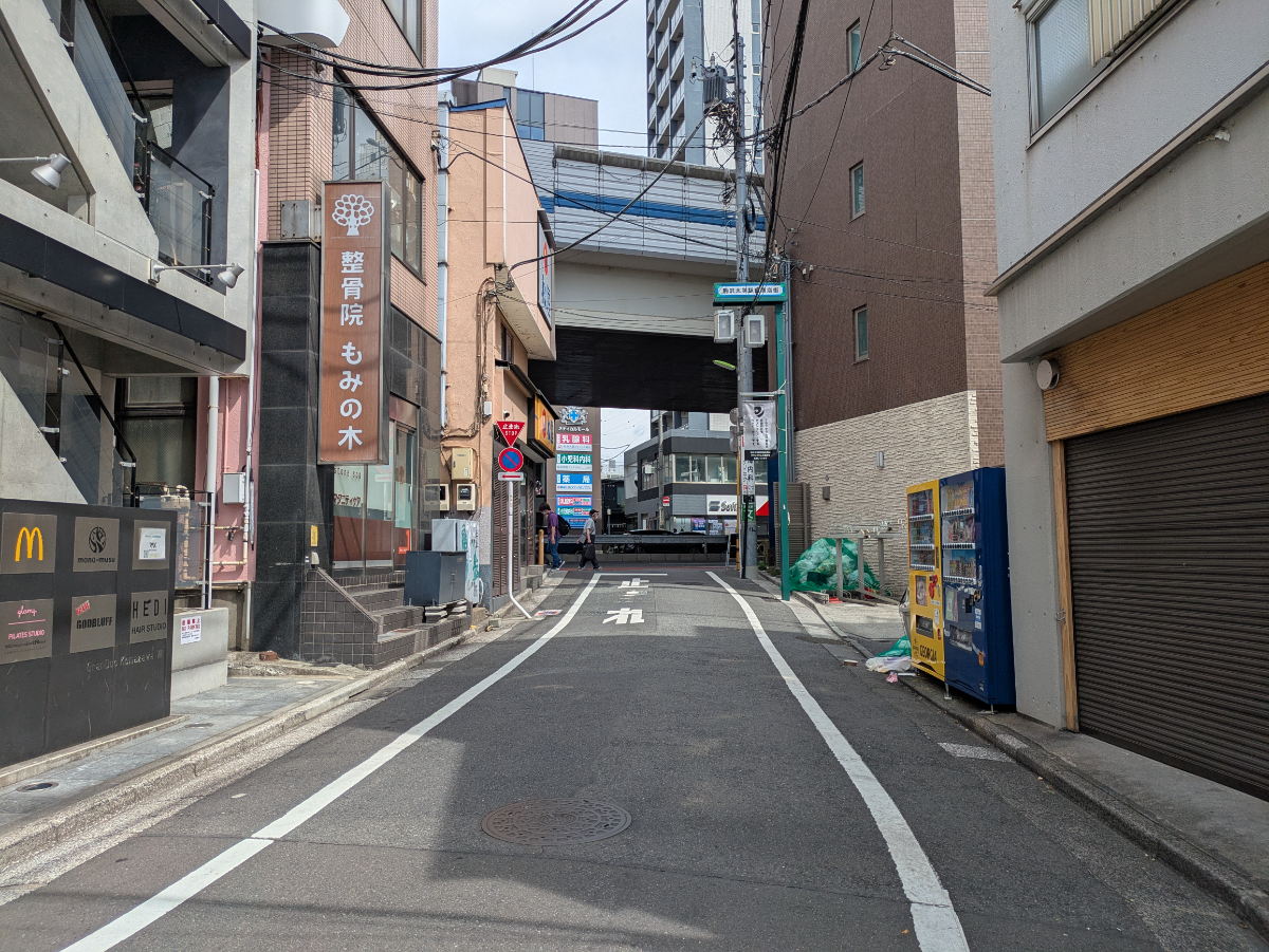 v20260514150851/fresh/building/J00100608923_2