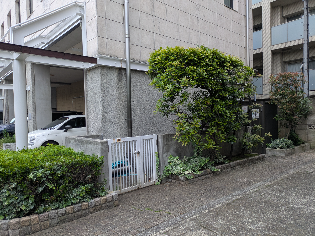 v20260515150758/fresh/building/J00100403846_12