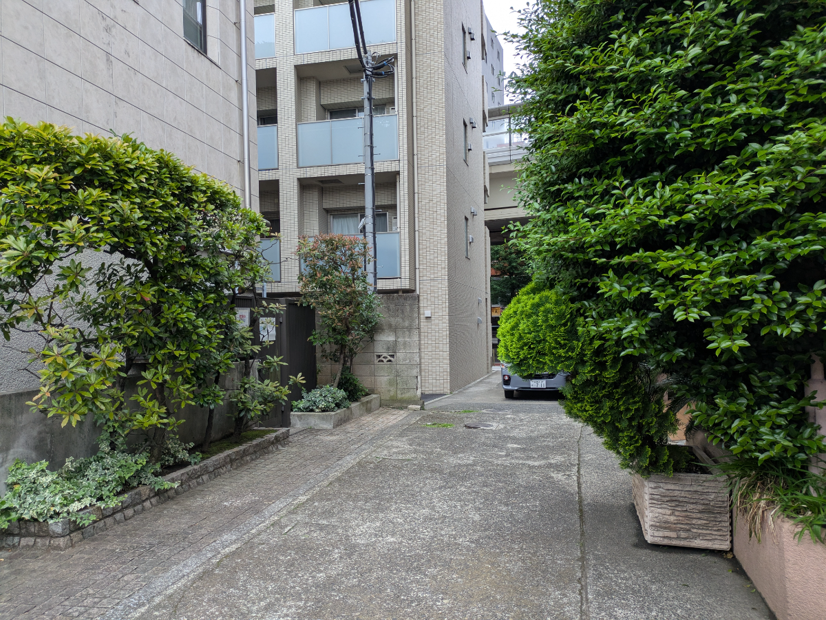 v20260515150758/fresh/building/J00100403846_15