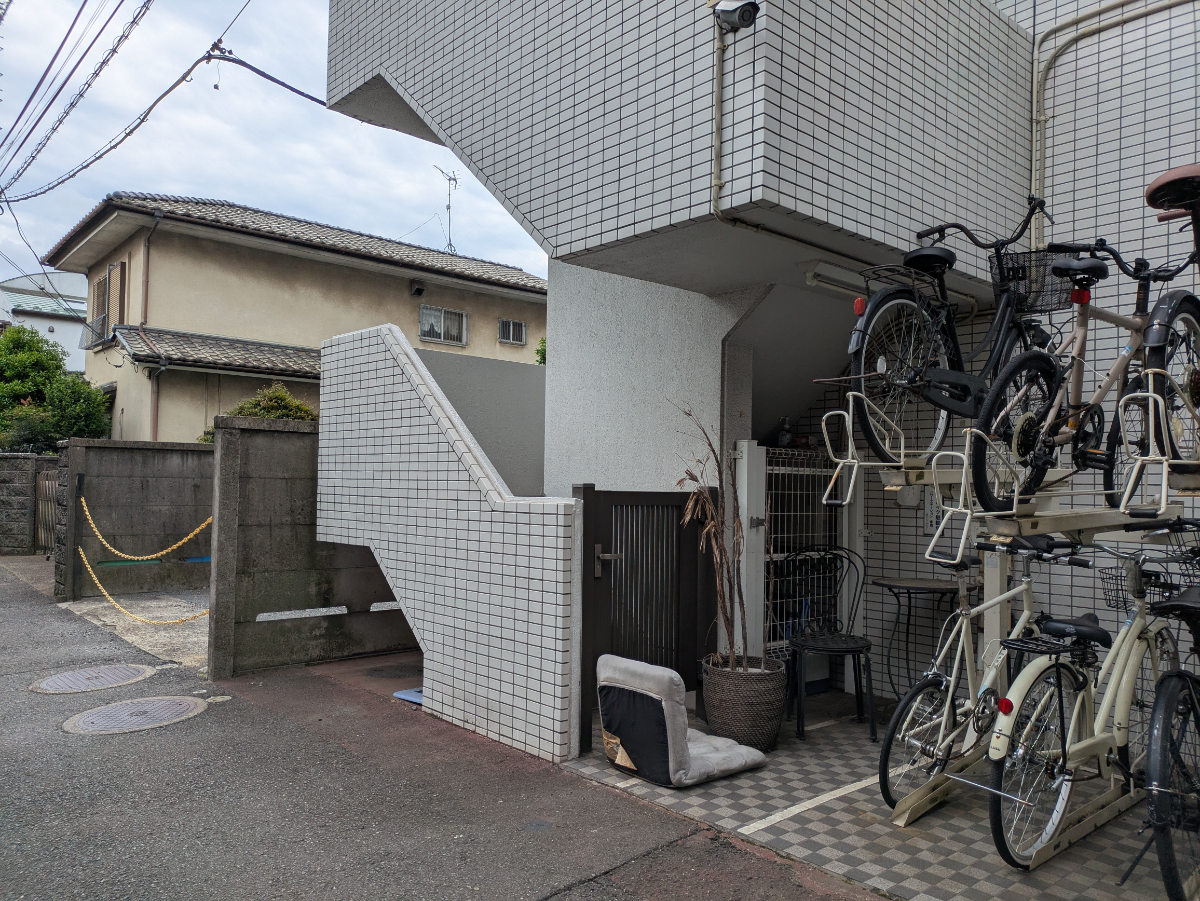 v20260515150758/fresh/building/J00100406011_12