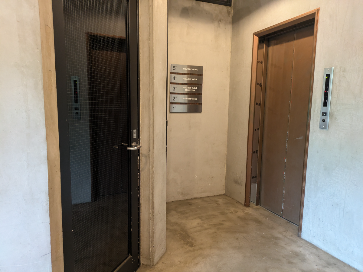 v20260515150758/fresh/building/J00100407623_10