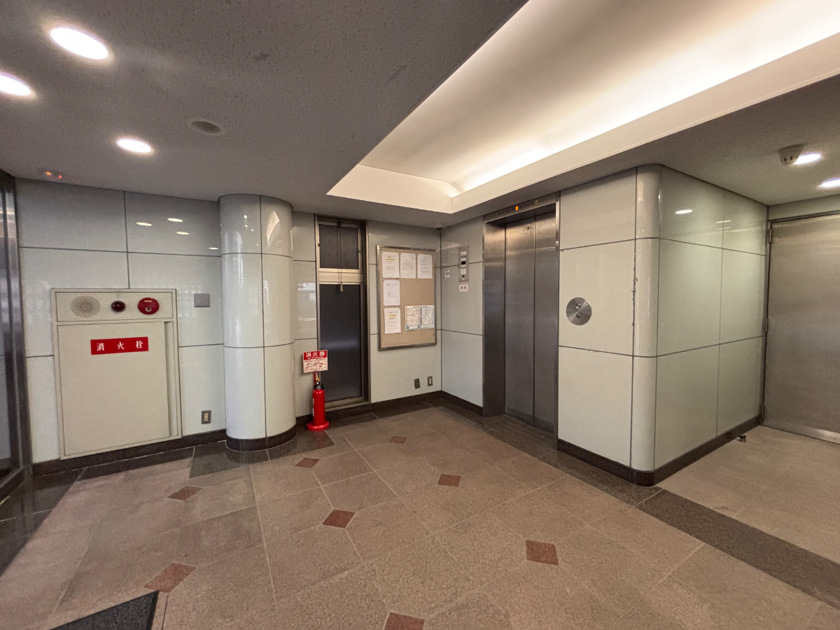 v20260521150859/fresh/building/J00100415982_10