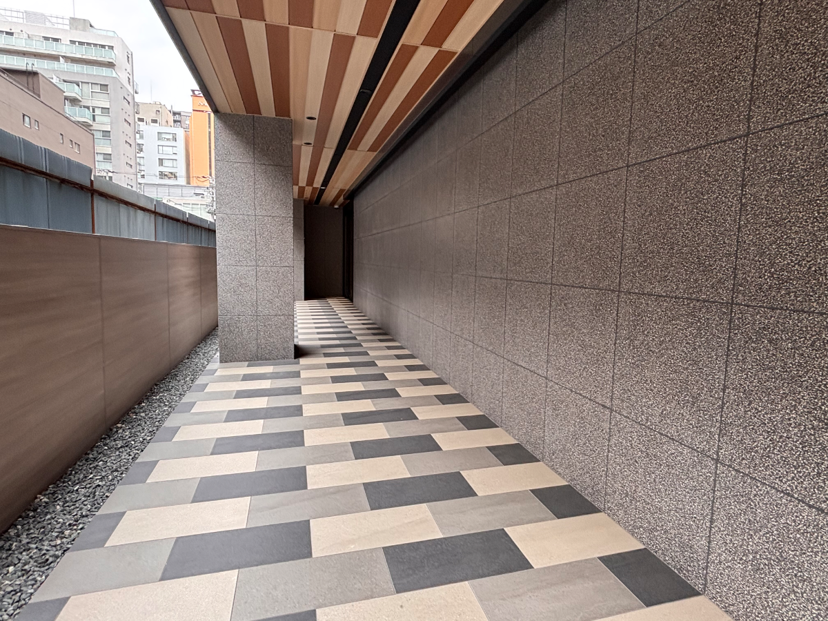 v20260521150859/fresh/building/J00100632830_9