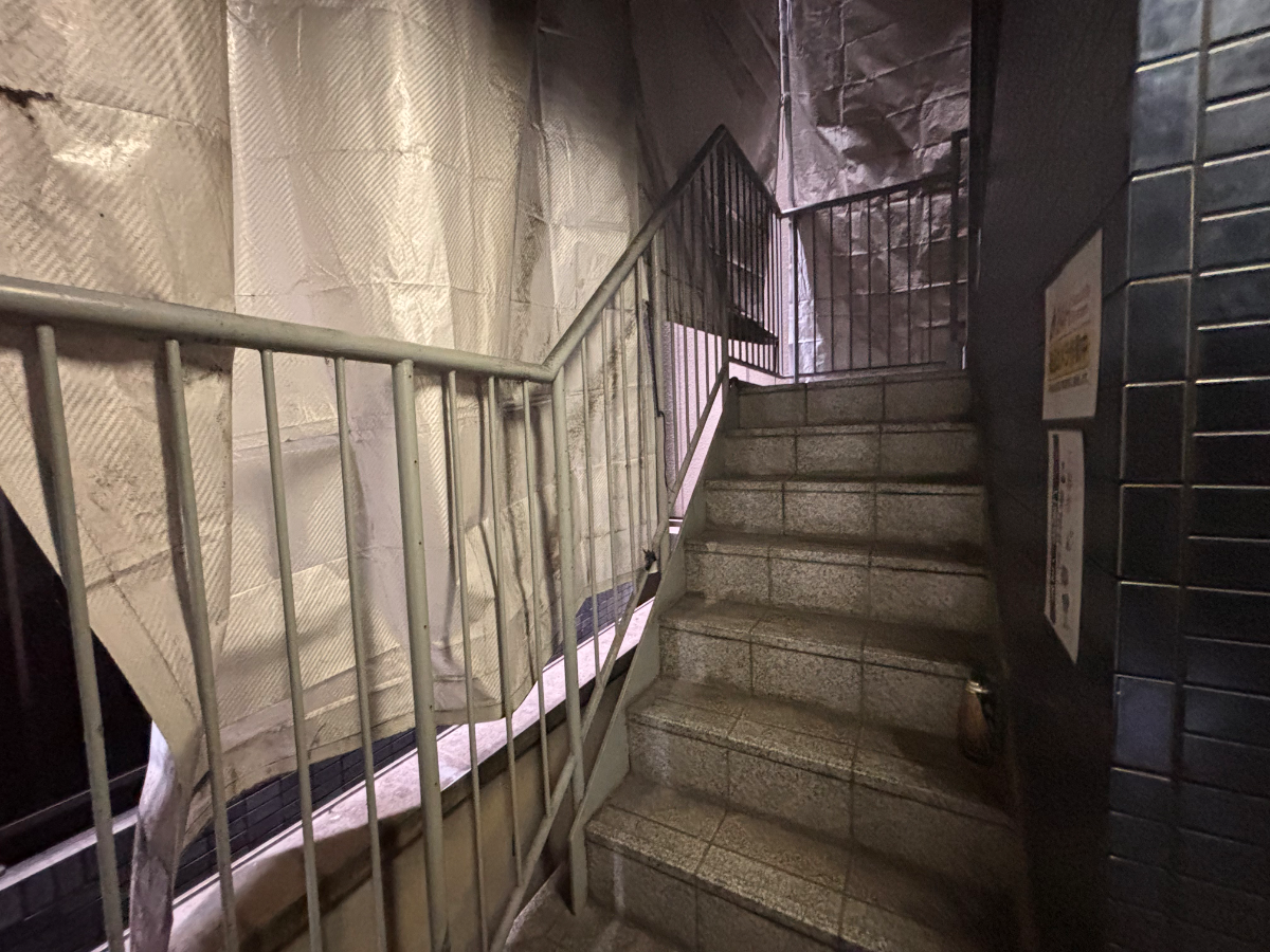 v20260523150636/fresh/building/J00100415972_9
