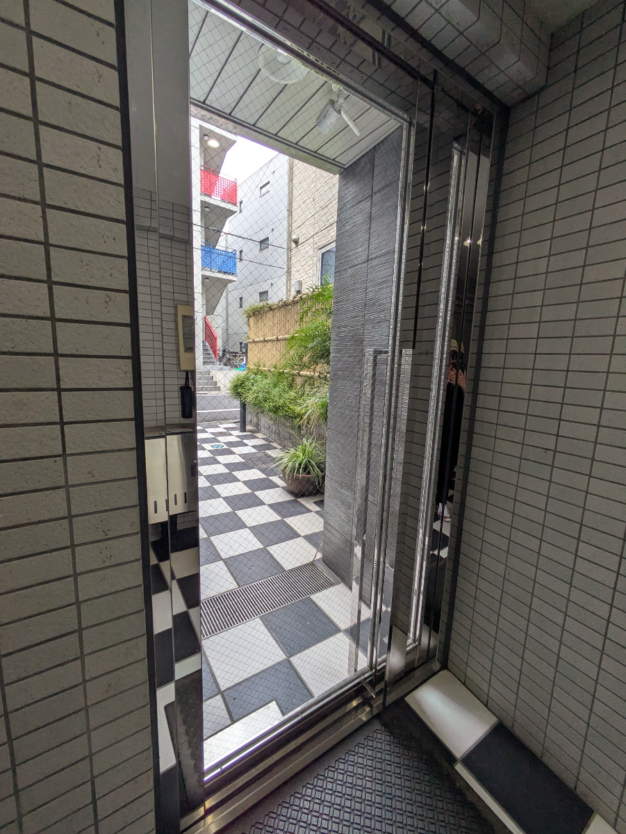v20260525151010/fresh/building/J00100403561_12