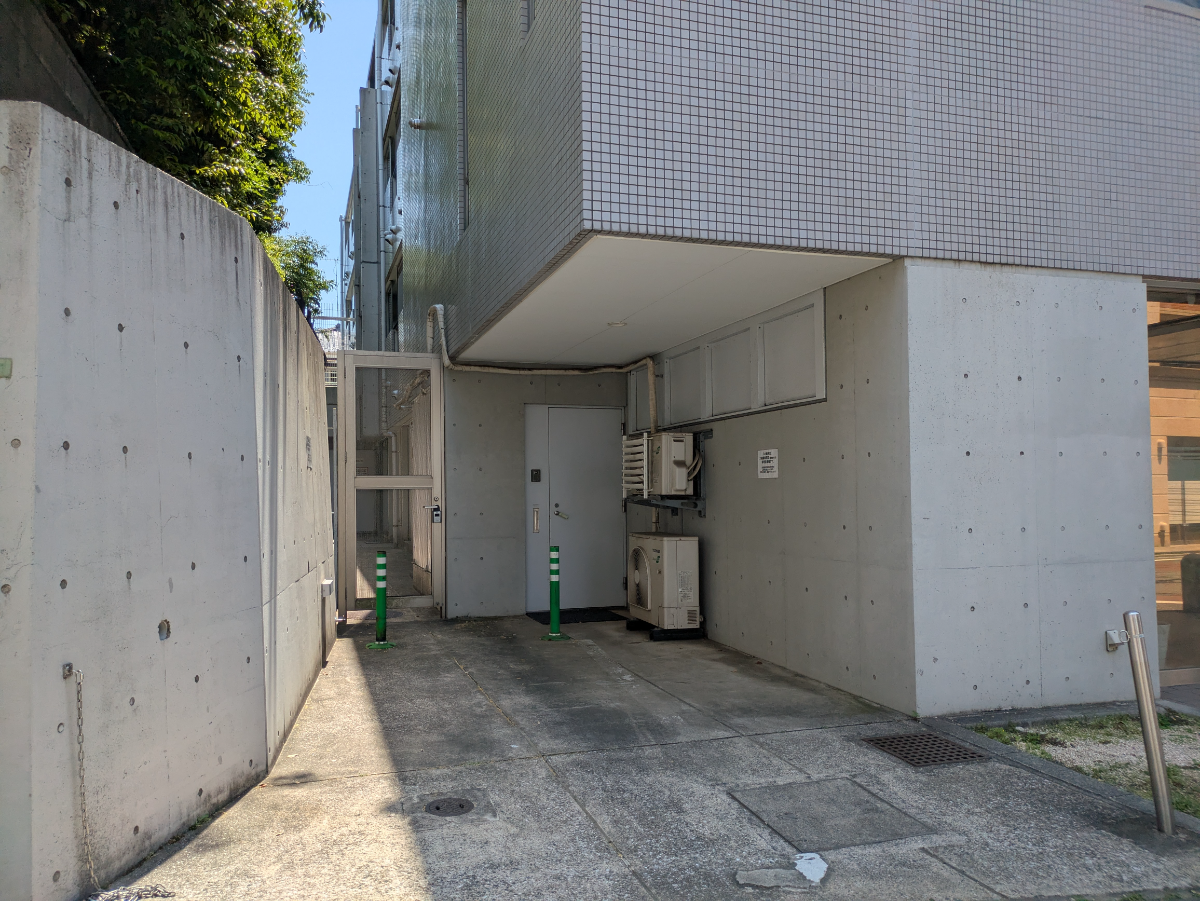 v20260527151126/fresh/building/J00100365352_14