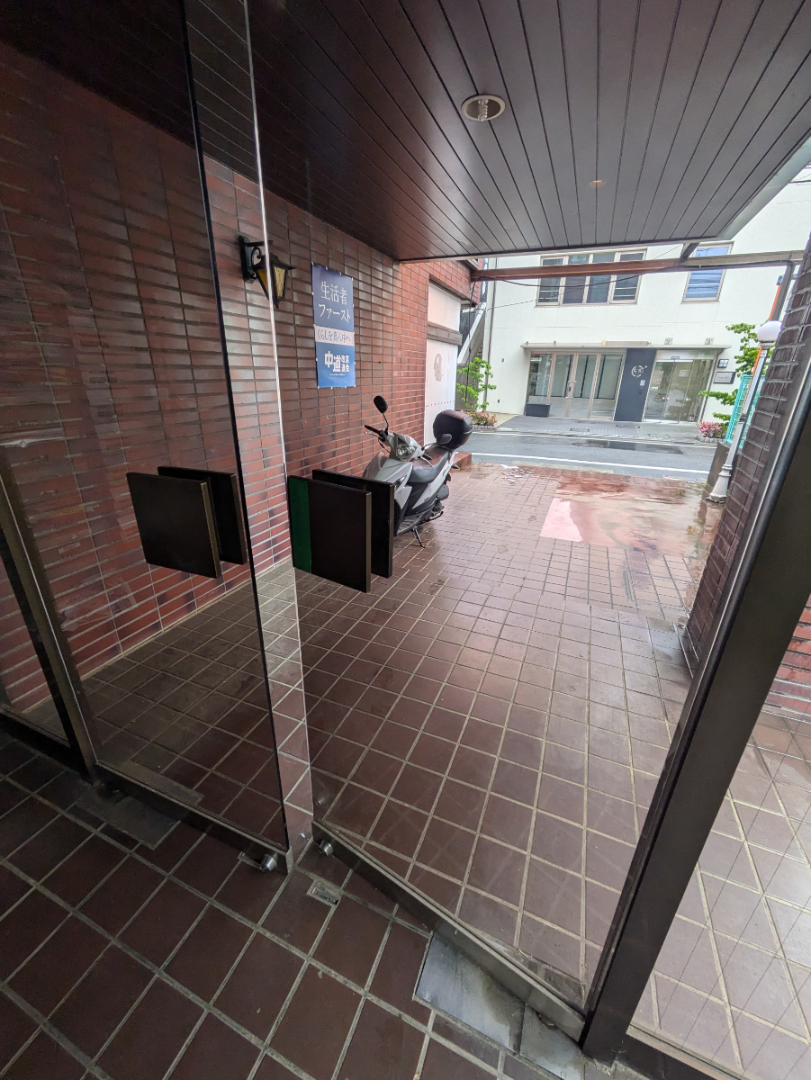 v20260602150759/fresh/building/J00100500828_8