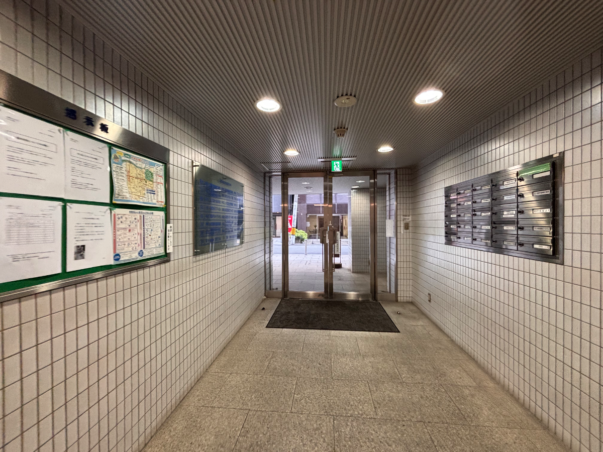 v20260603150815/fresh/building/J00100410745_10