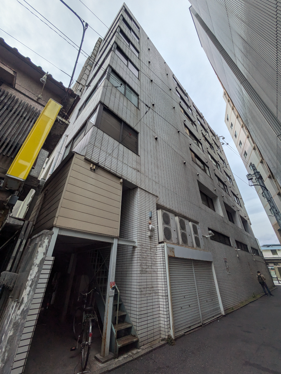 v20260606150637/fresh/building/J00100421307_6