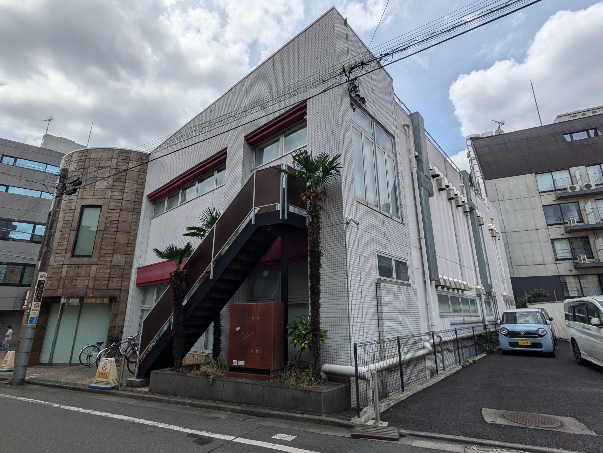 v20260606150637/fresh/building/J00100481406_6