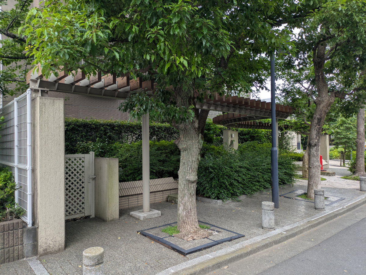 v20260607150736/fresh/building/J00100483195_14