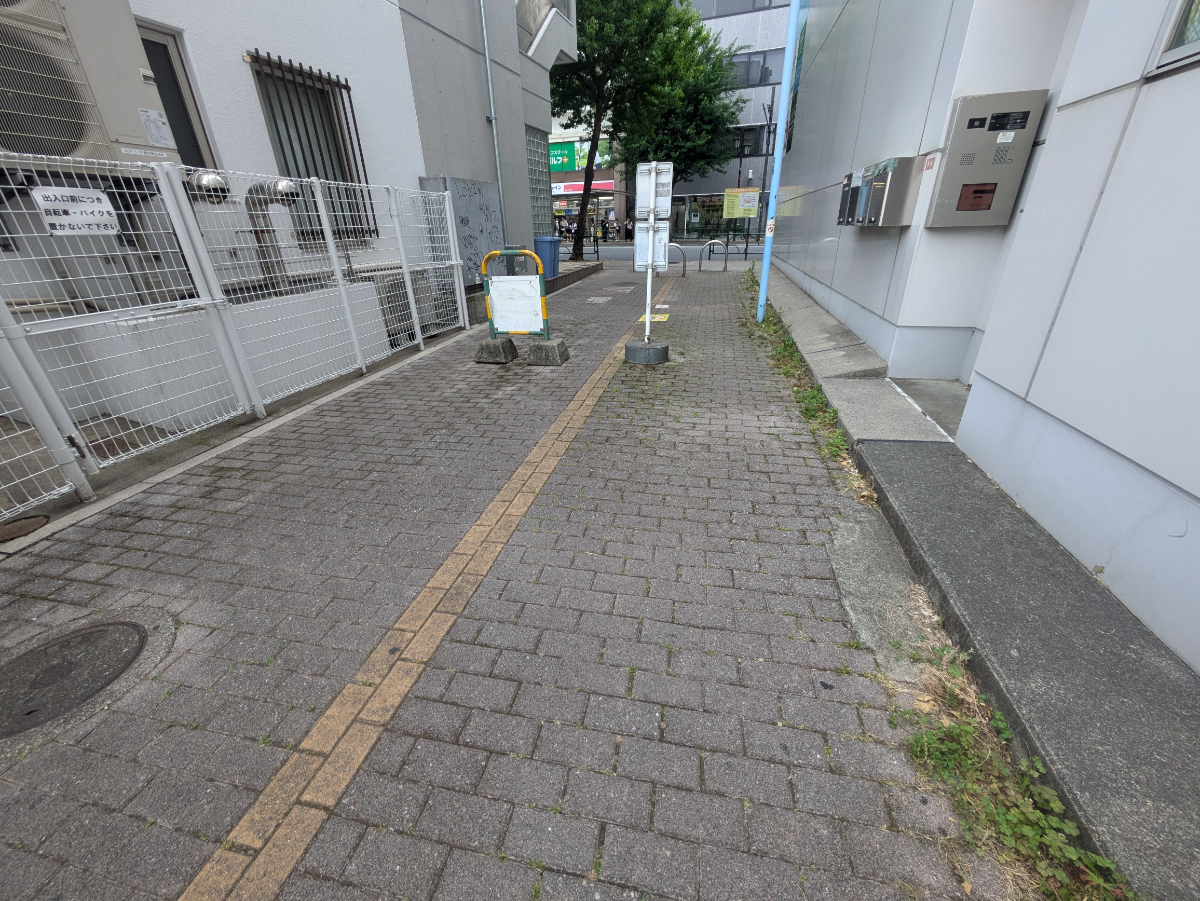 v20260608151004/fresh/building/J00100412764_12
