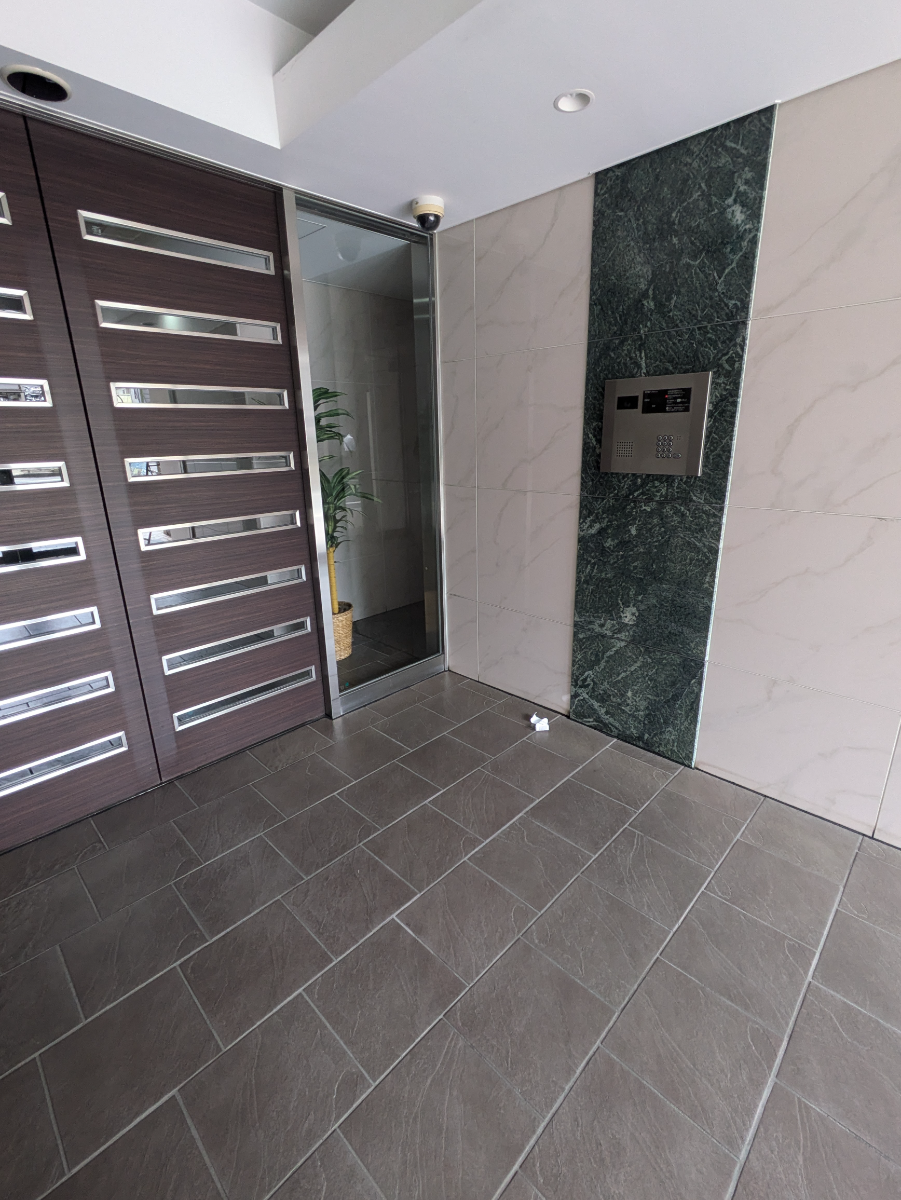 v20260610150910/fresh/building/J00100403478_9