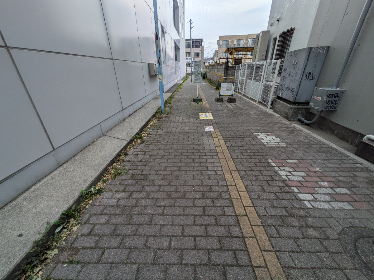 v20260610150910/fresh/building/J00100405562_12