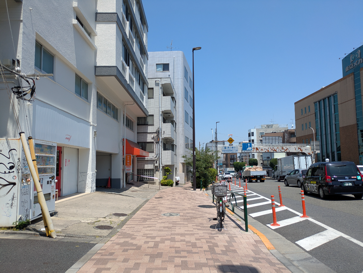 v20260613150736/fresh/building/J00100395169_64