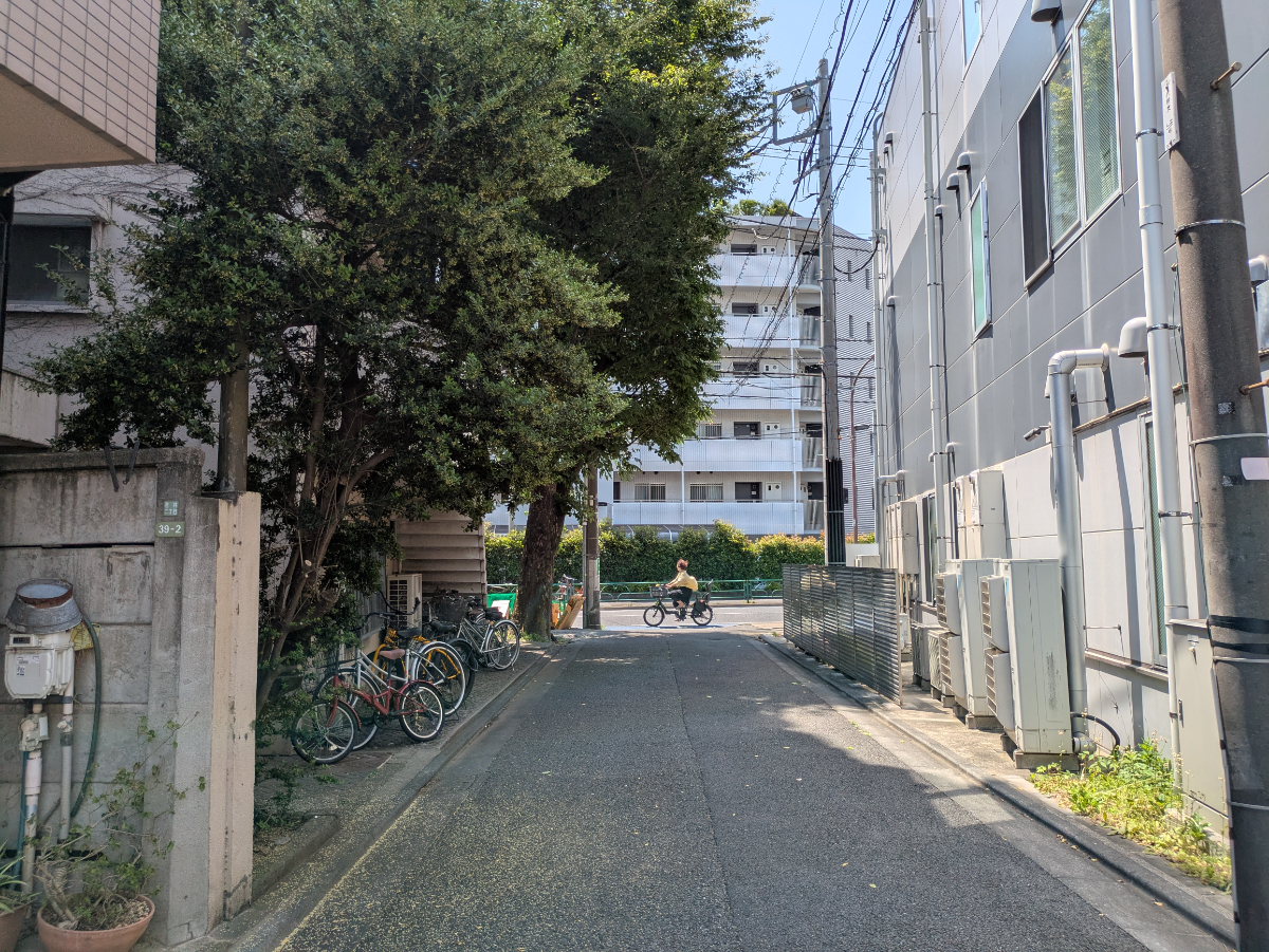 v20260613150736/fresh/building/J00100403407_9