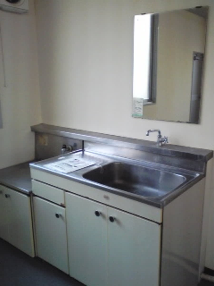 v20260613150736/fresh/building/J00100406177_8