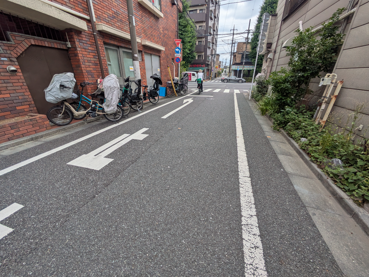v20260613150736/fresh/building/J00100412776_9
