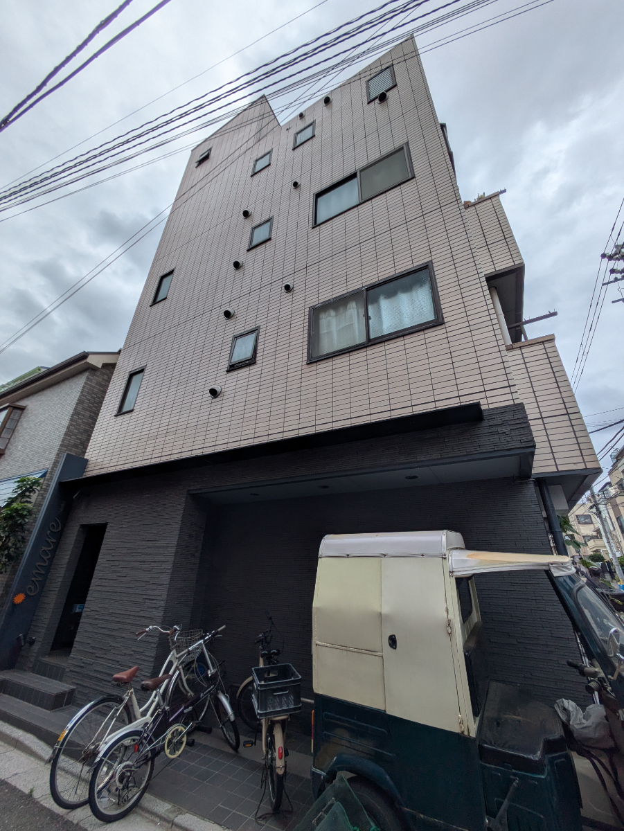 v20260613150736/fresh/building/J00100425566_9