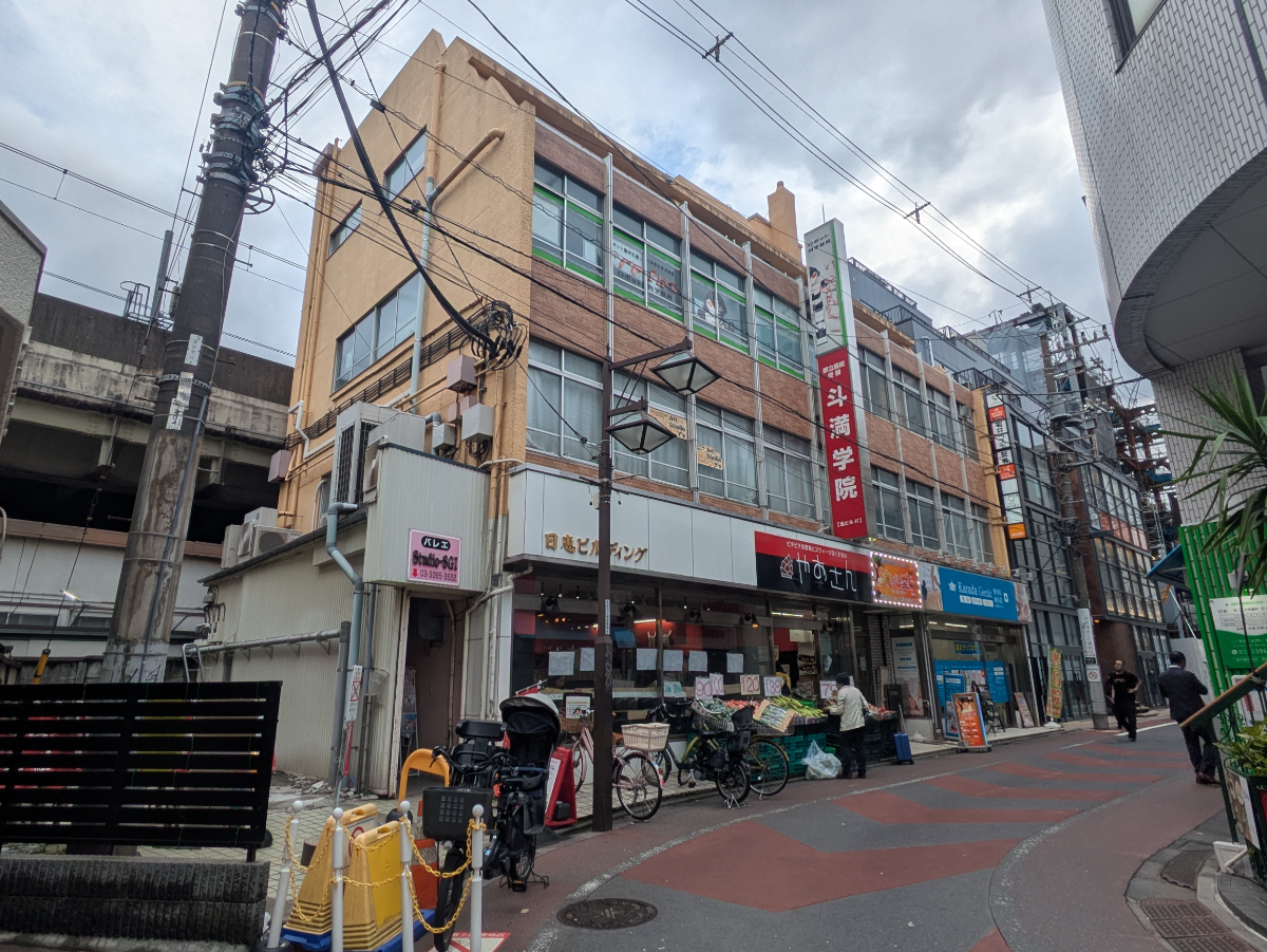v20260613150736/fresh/building/J00100469592_9