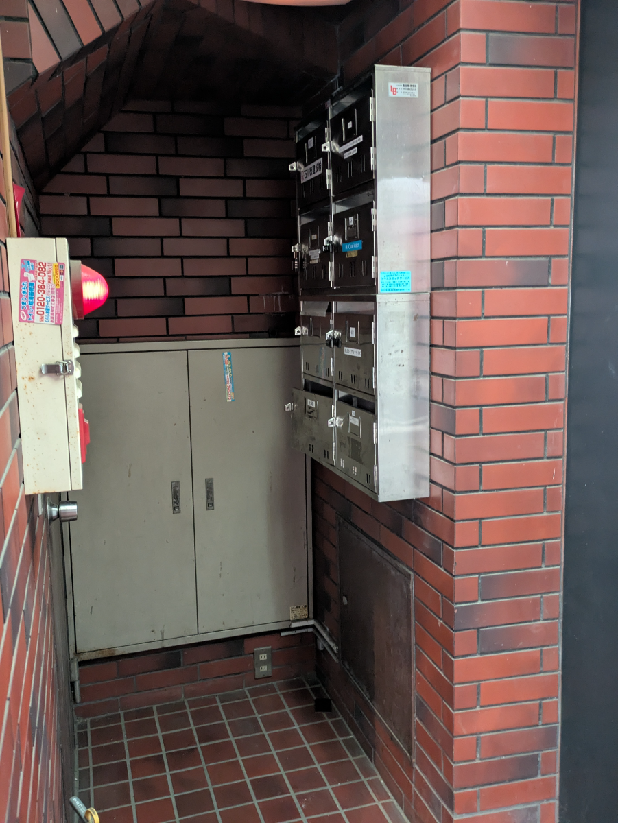 v20260617151459/fresh/building/J00100408396_12