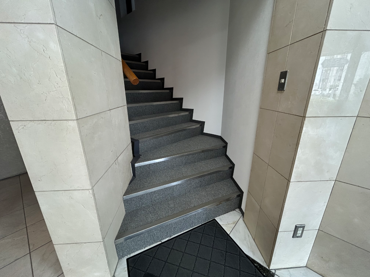 v20260621150636/fresh/building/J00100359383_19