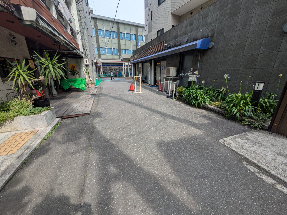 v20260623151000/fresh/building/J00100493395_2