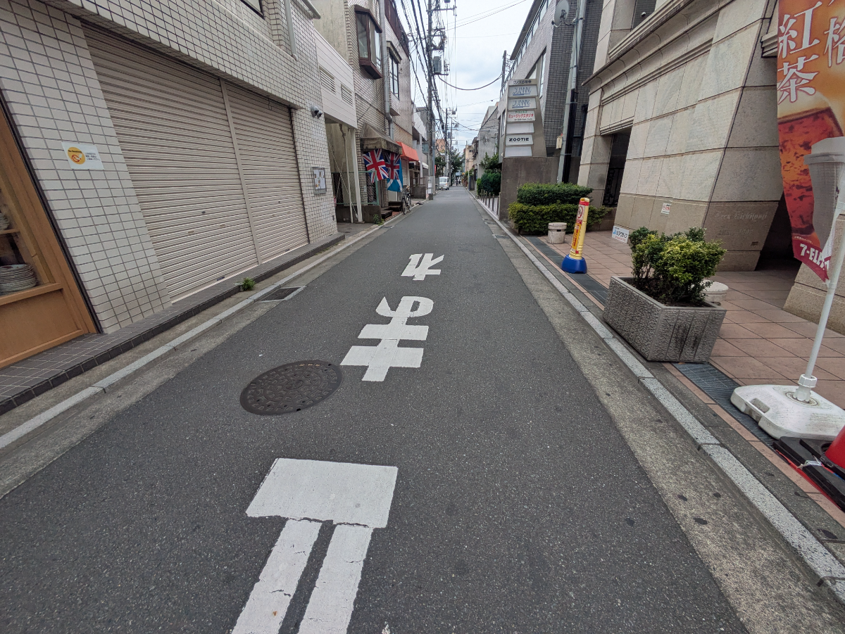 v20260703025157/fresh/building/J00100412785_10