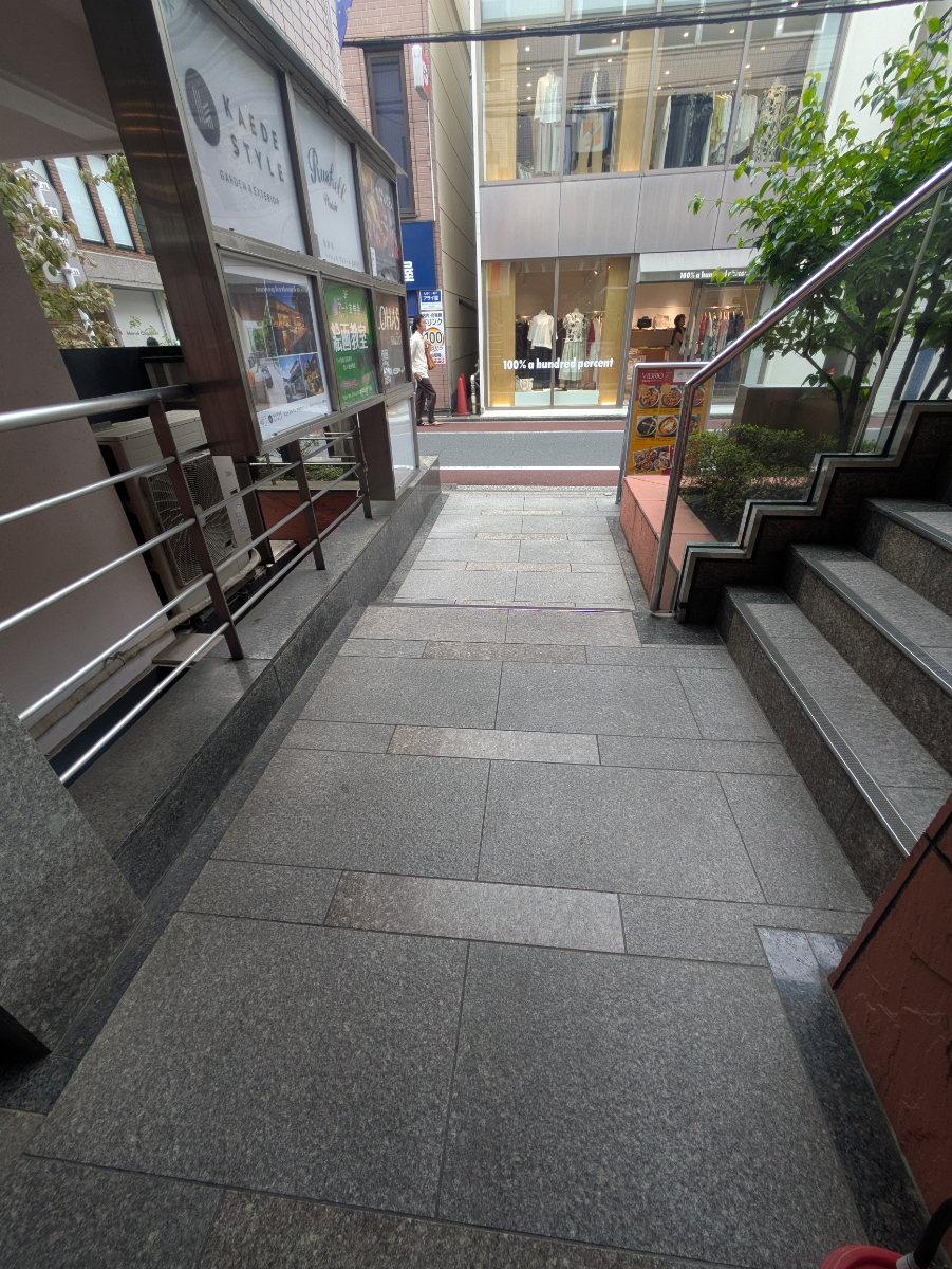 v20260703150756/fresh/building/J00100361451_10