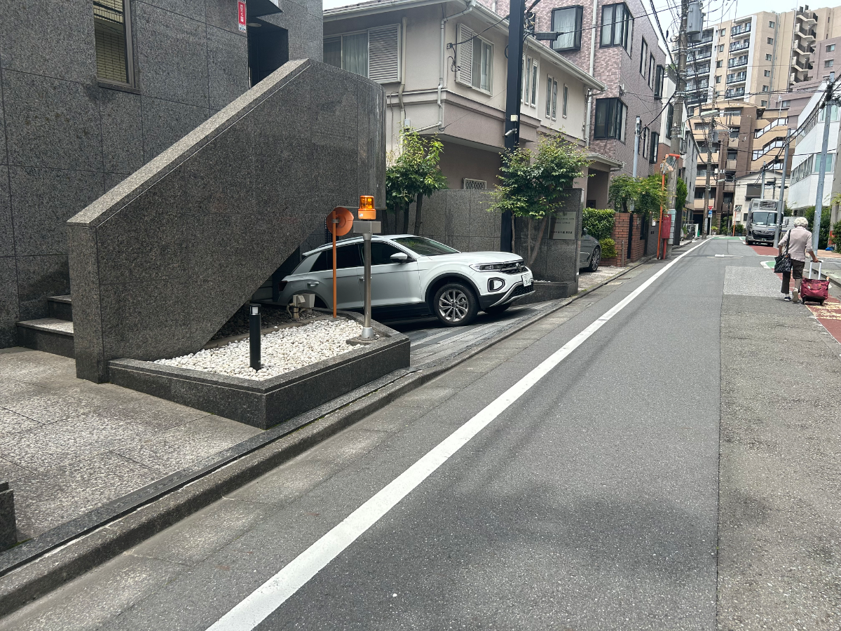 v20260703150756/fresh/building/J00100406301_2