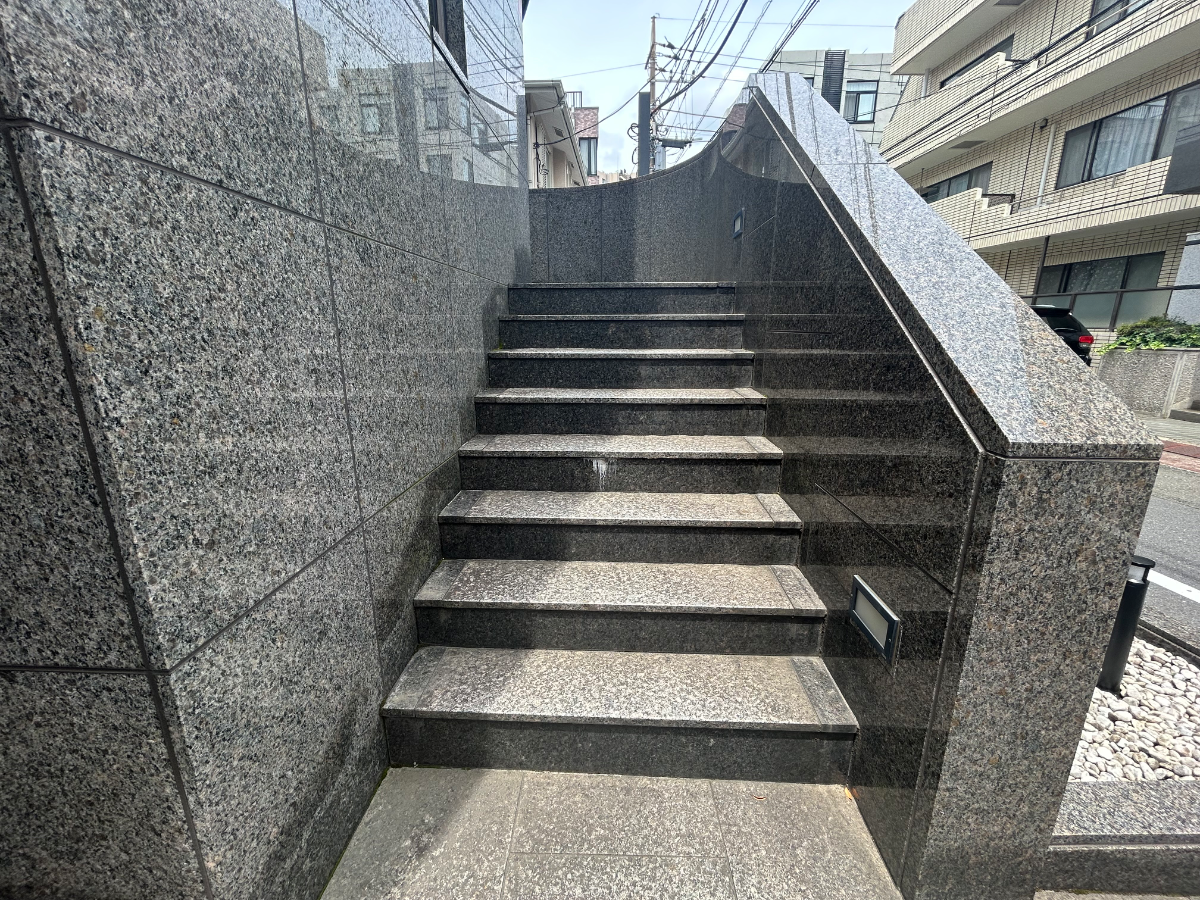 v20260703150756/fresh/building/J00100406301_4