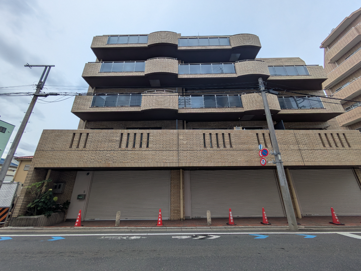 v20260704150638/fresh/building/J00100636074_13