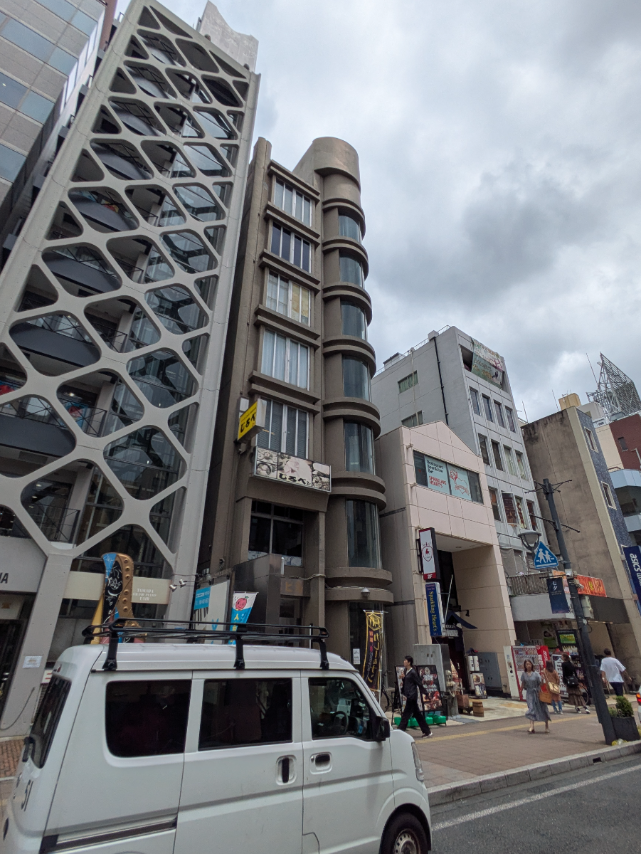 v20260712150643/fresh/building/J00100370477_5