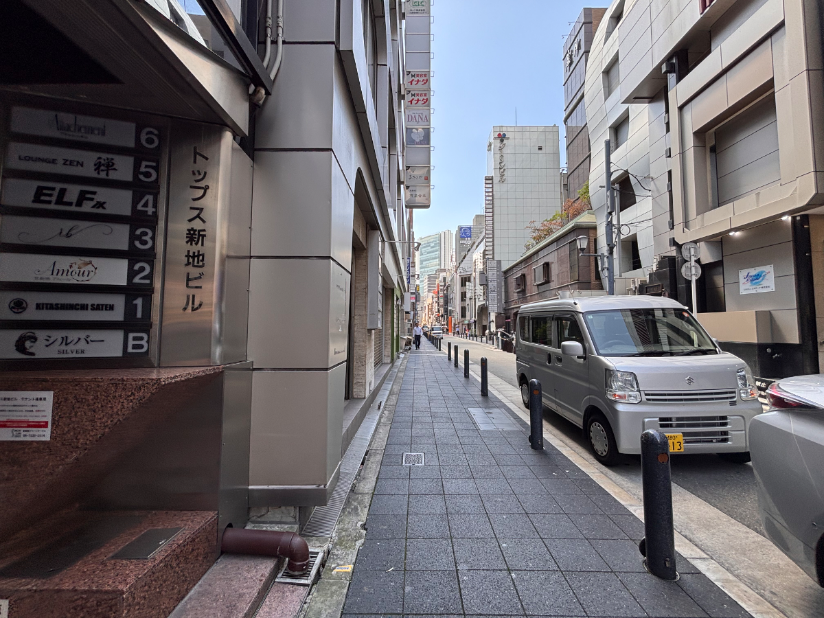 v20260713150859/fresh/building/J00100640821_11