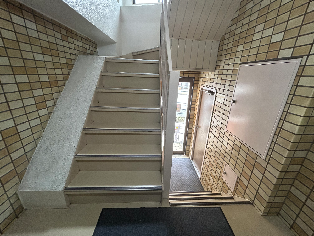 v20260714150902/fresh/building/J00100393683_9