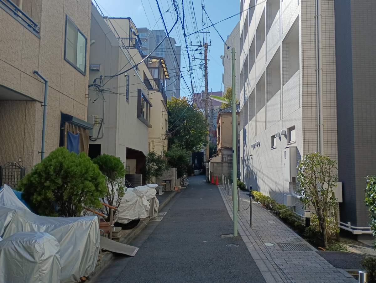 v20260716150746/fresh/building/J00100414883_16