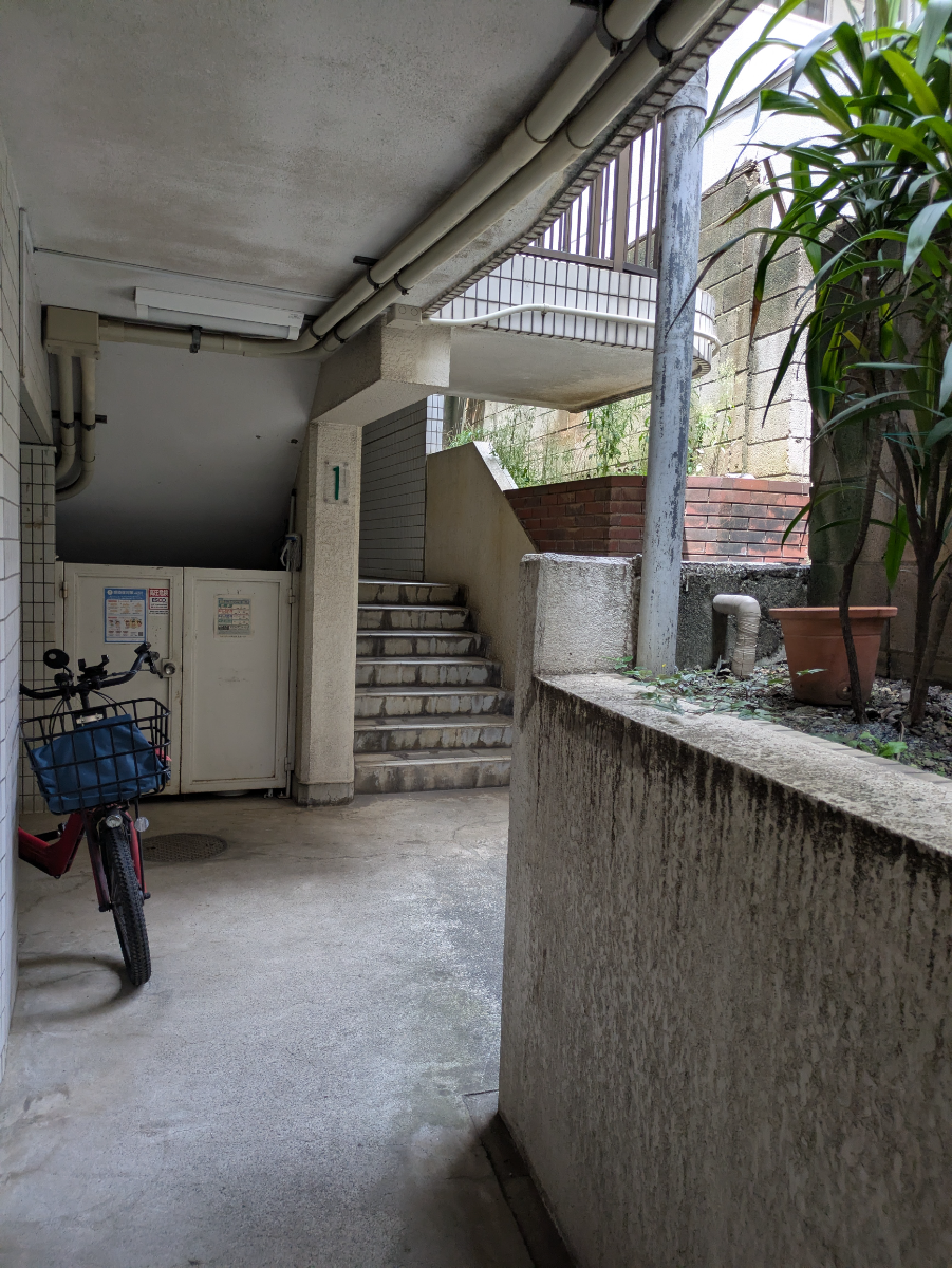 v20260716150746/fresh/building/J00100468498_4