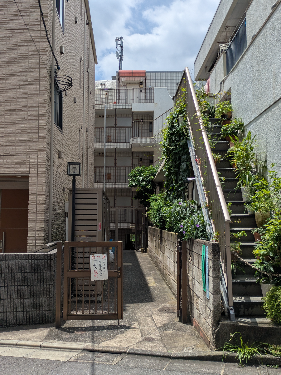 v20260716150746/fresh/building/J00100468498_8