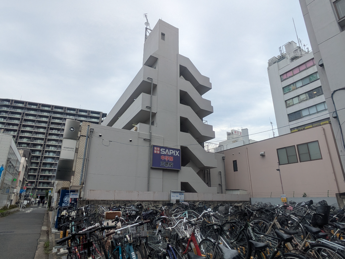 v20260722150900/fresh/building/J00100358478_5