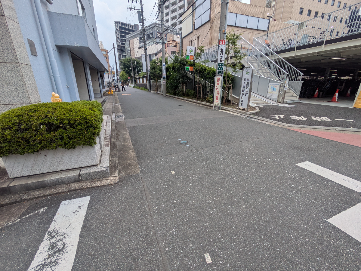 v20260722150900/fresh/building/J00100381703_19