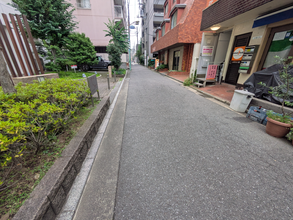 v20260722150900/fresh/building/J00100476104_12