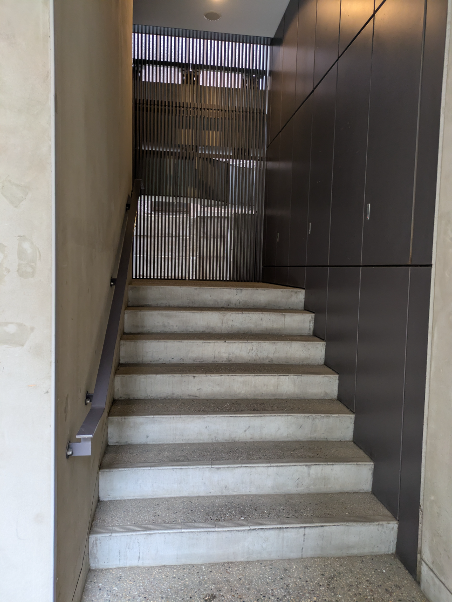 v20260722150900/fresh/building/J00100635945_12