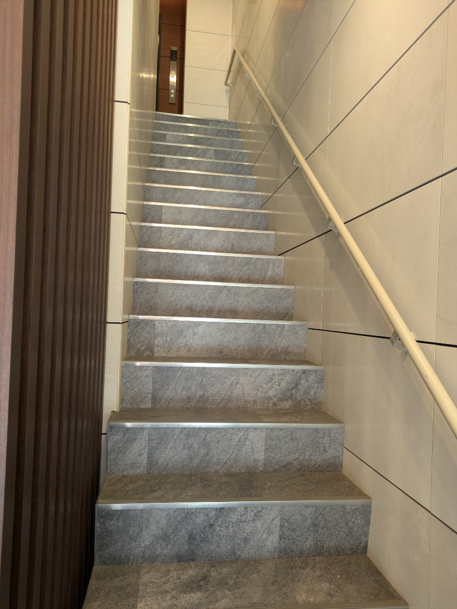 v20260723151009/fresh/building/J00100493281_12